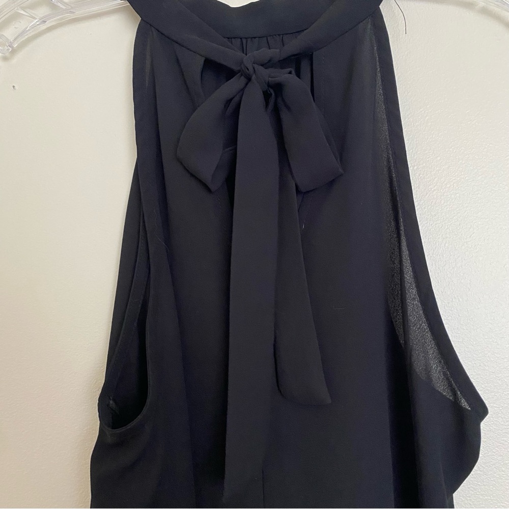 Elegant Black Sleeveless Tank Top